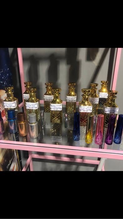 Графины, золотистые