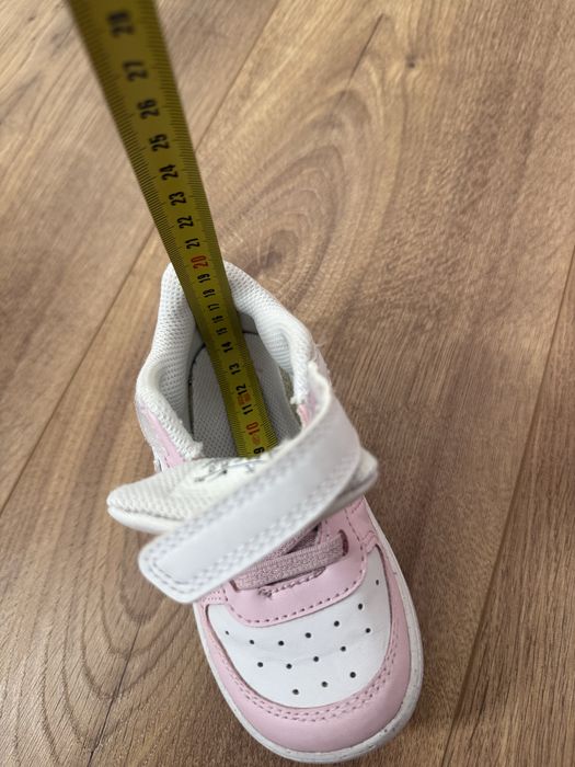 Детски обувки Nike 23,5