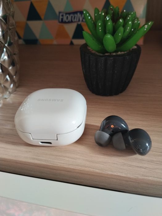 Căsti wireless Samsung Galaxy Buds