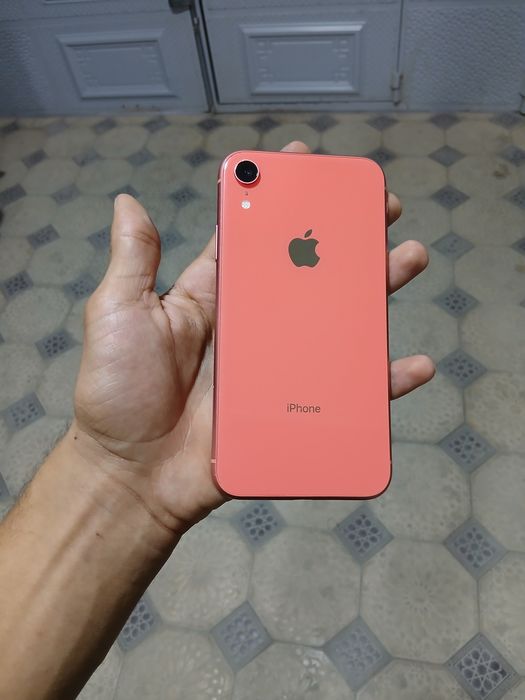 IPhone xr sotiladi