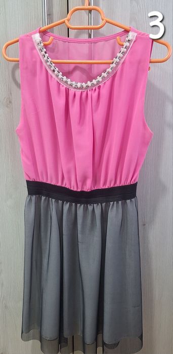 Vând rochii de ocazie