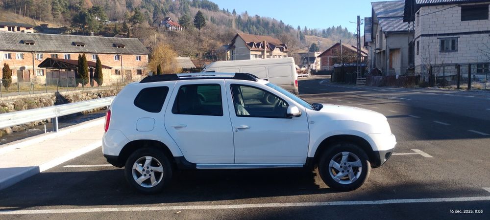 Vând Dacia Duster 1.5 diesel