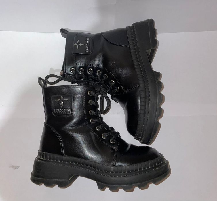 Ботинки зимние детские б/у, размер 32