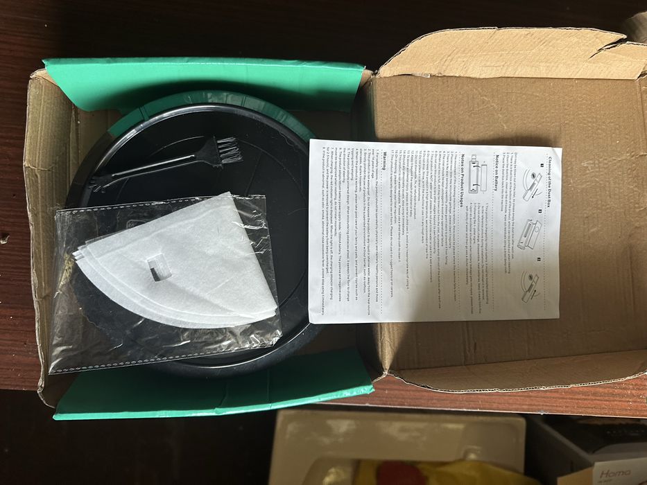 Робот прахосмукачка / Smart Robot