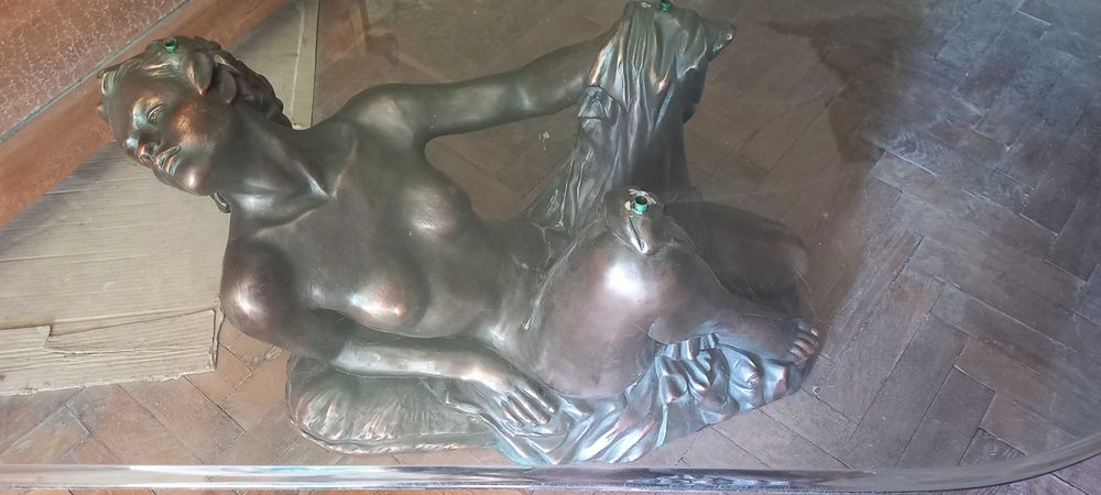 Masă living cu sticlă