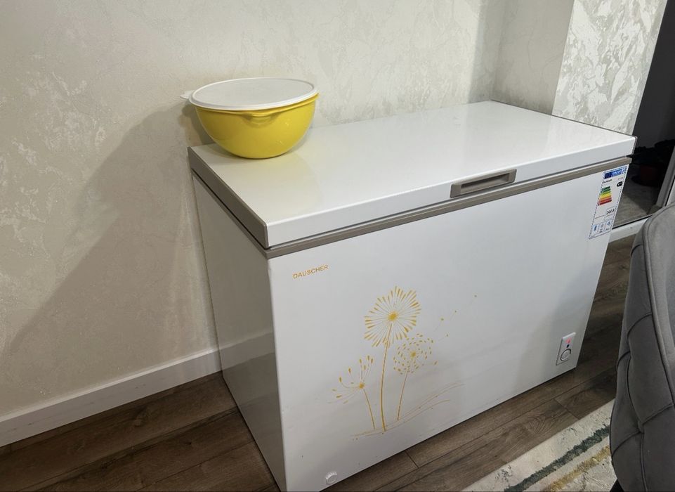 Продаю морозилку