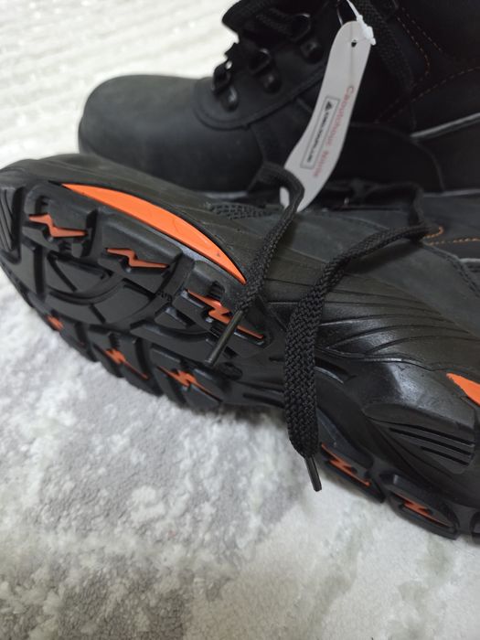 Ботинки Safety, материал нубук