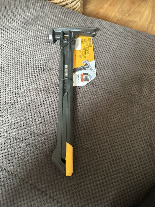 TOUGH BUILD Чук 24 oz