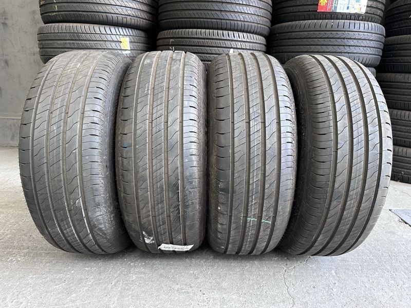 225/55/18 GOODYEAR 4бр