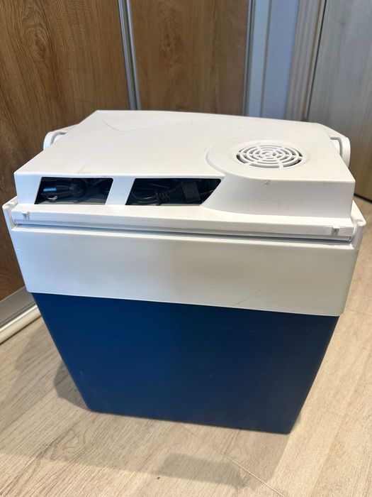 Немска хладилнa чанта Mobicool TC-29-12/230 - , 26л, 12V-220V