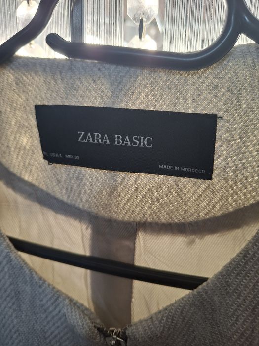 Pardesiu scurt Zara