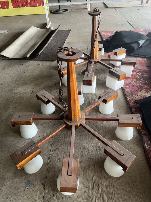 Продаётся люстры