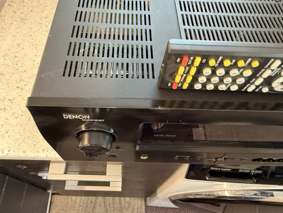 Denon AVR-1910 resiver