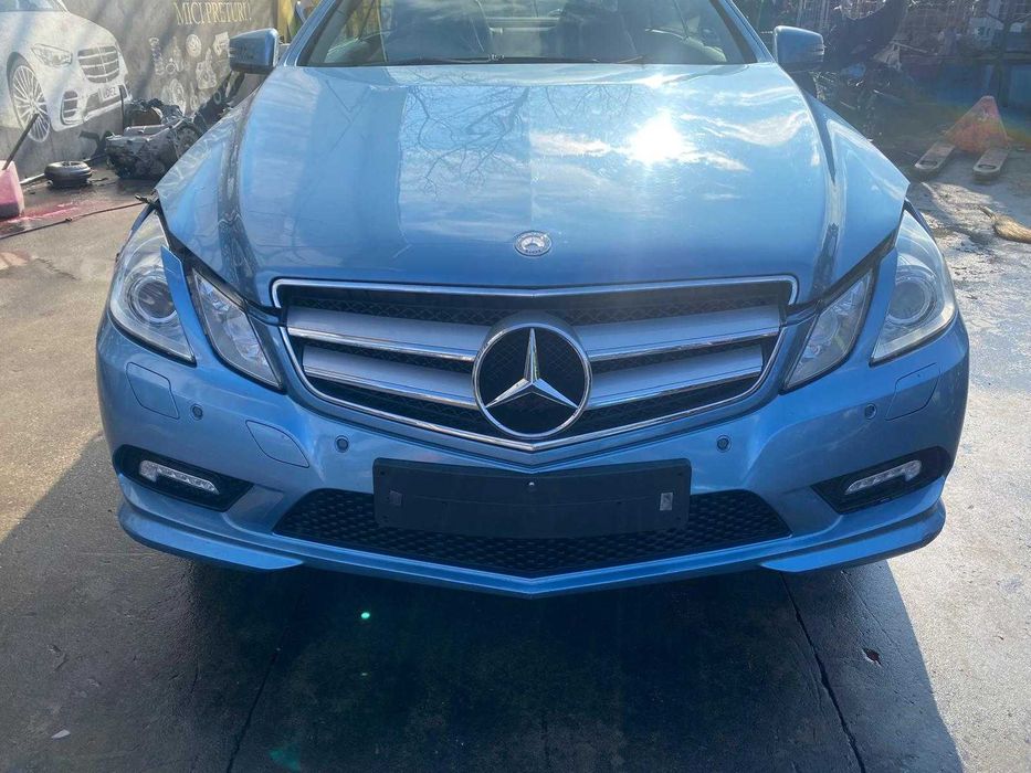 Dezmembrez e class w207 AMG/e350d amg/far adaptiv/bara amg/capota