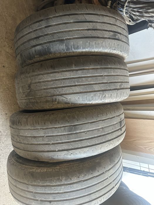 Продам шины размер 17