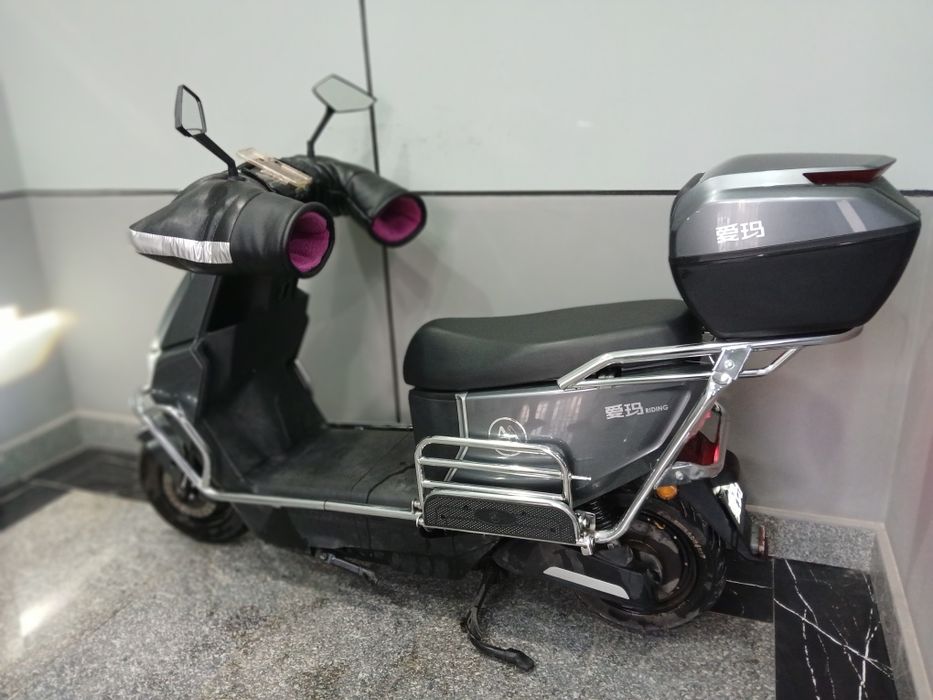 Электронной скутер сотилади 17 декабря олинган. 2025