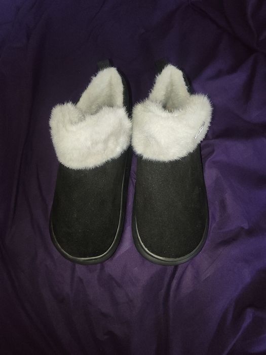 Ботинки женские - угги