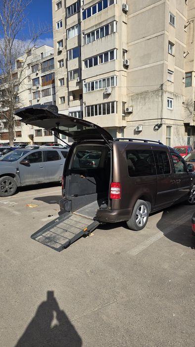 VOLKSWAGEN Caddy