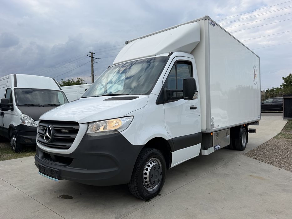 Mercedes-Benz Sprinter 519 CDI 3.0 V6 2020 Automat Cat. B 3.500 kg Lift Dhollandia 518 516 Iveco
