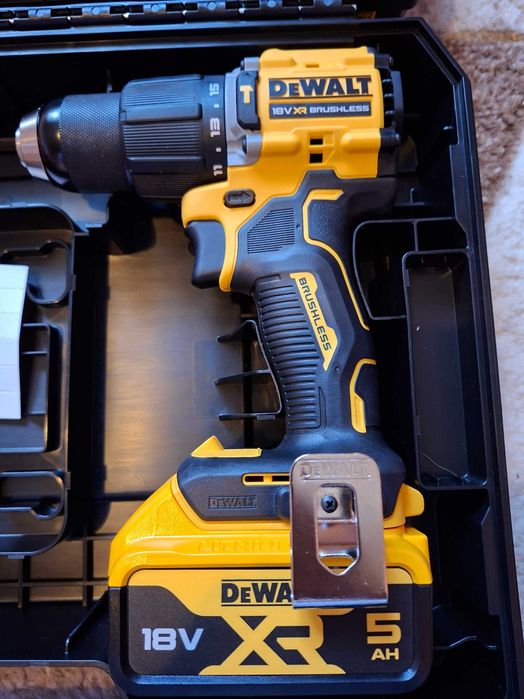 Filetanta si flex dewalt