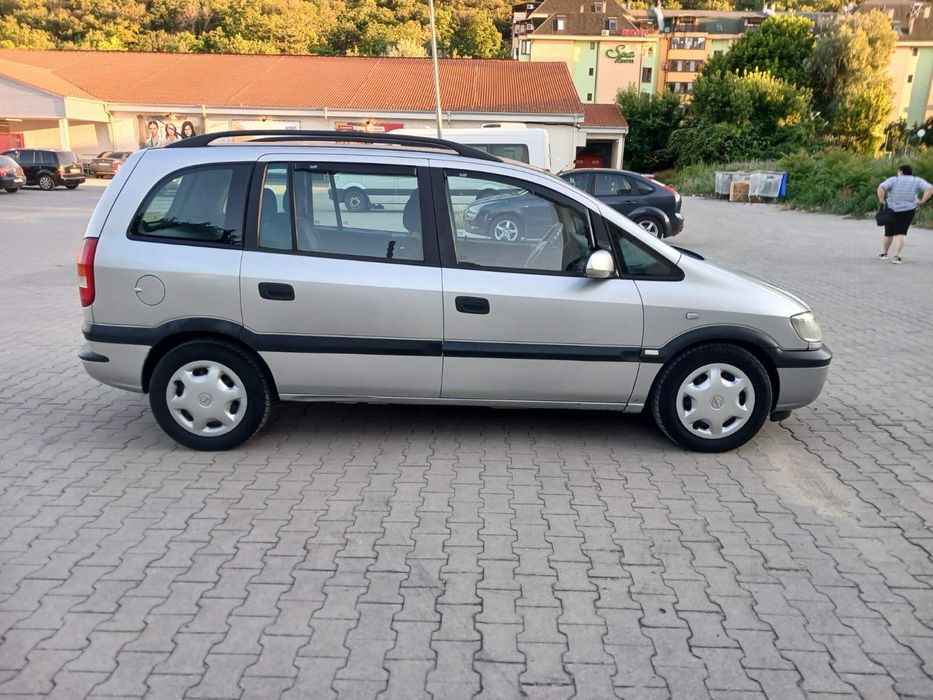 Opel Zafira 2002