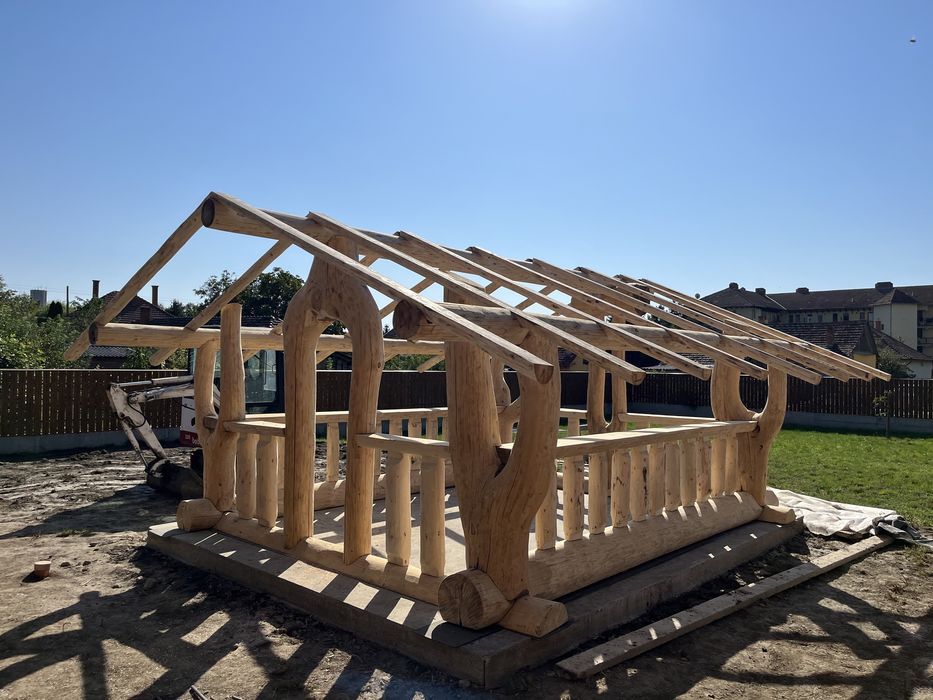 Foisoare din lemn rotund