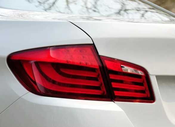 Стъкла за стопове вътрешни BMW F10 (11-13) капаци 520d 530d 535d 540i