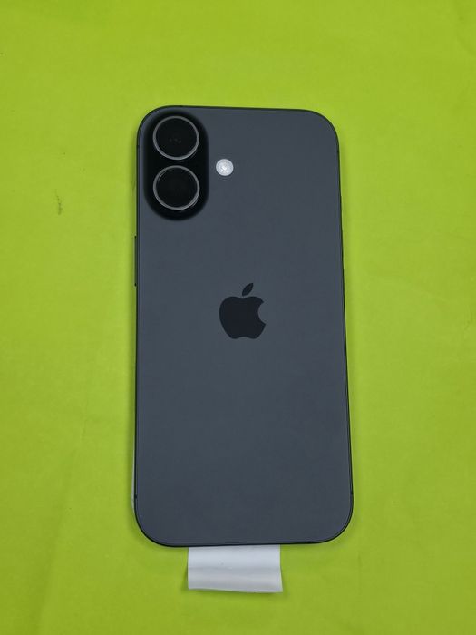 КАТО НОВ 256GB iPhone 17 Yettel Гаранция 2029 Black