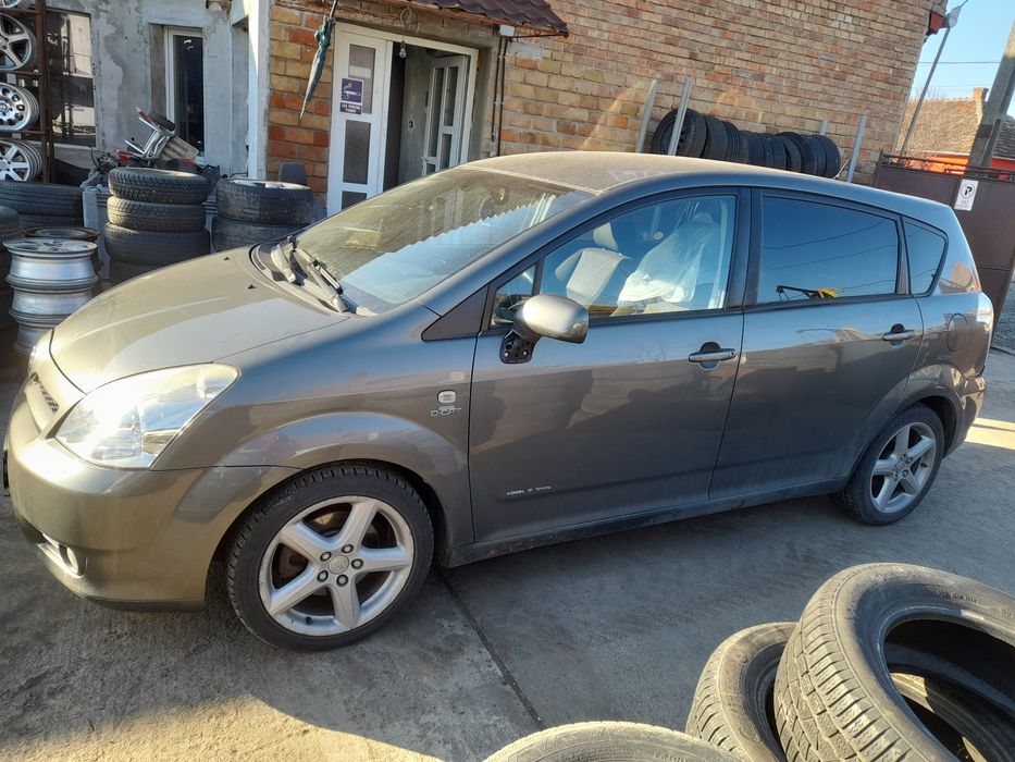 Usa/usi stanga/dreapta Toyota Corolla Verso