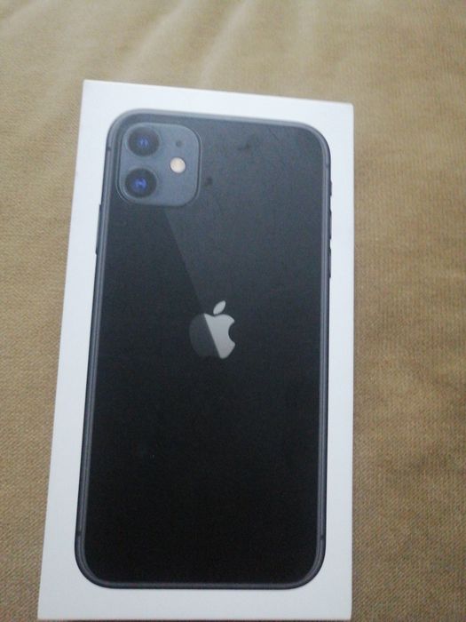 Iphone 11 в хорошем состоянии