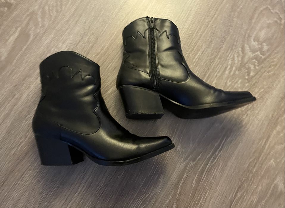 Botine Cowboy Reserved