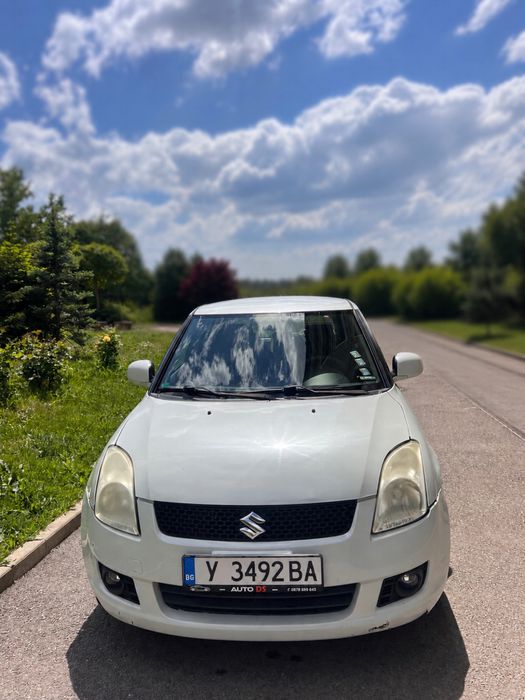 Suzuki Swift 1.3 • 2009 • 4х4 • Бензин + Газ • Нов съединител • Нови 4 сезона гуми