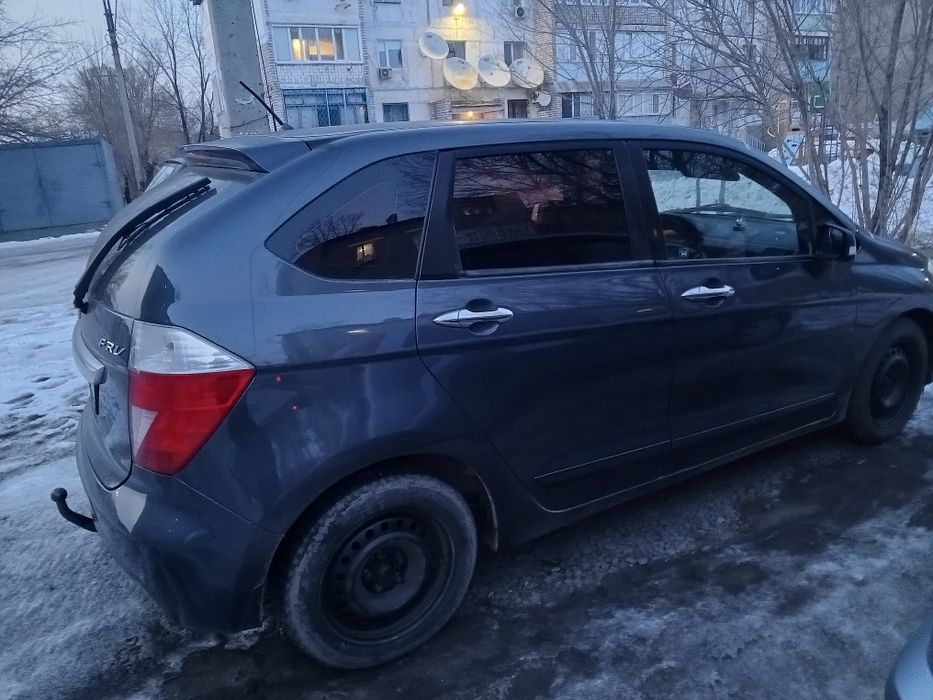 Продам машину Хонда FR -V