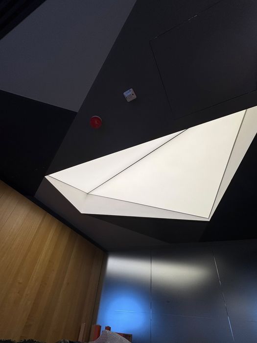 Tavane extensibile barisol cu iluminare LED