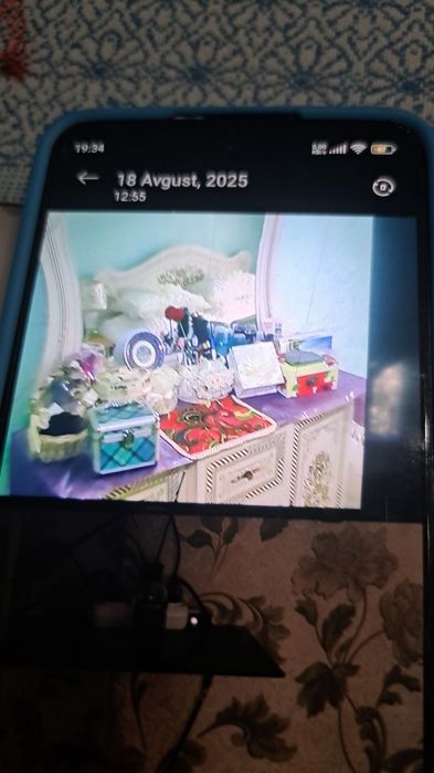 Spalniy mebel sotiladi