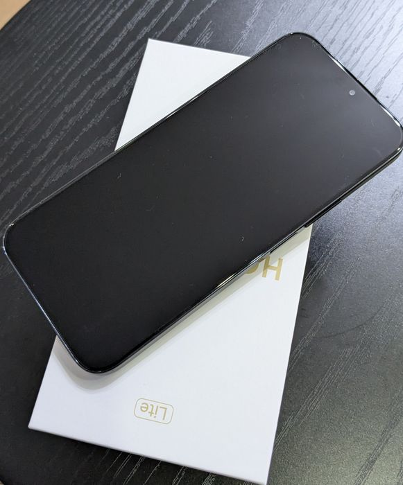 ПРОДАМ.  Honor 200 Lite. В отличном состоянии!