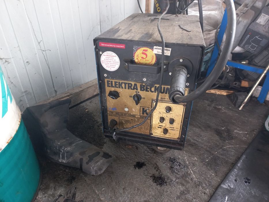 Телоподаващо . 180А