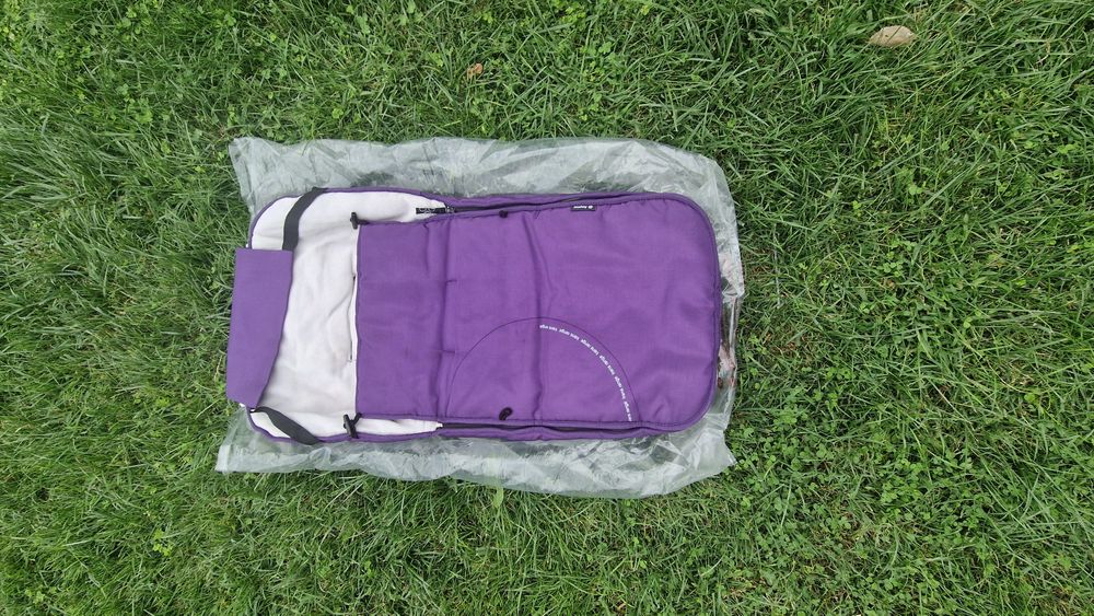 Бебешка количка Mutsy -- пълен комплект