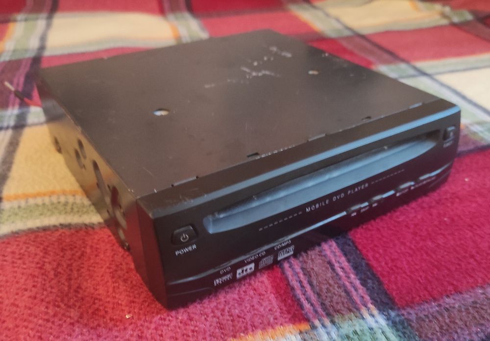 DVD player portabil auto, Cd player media usb de masina 12v rca aux