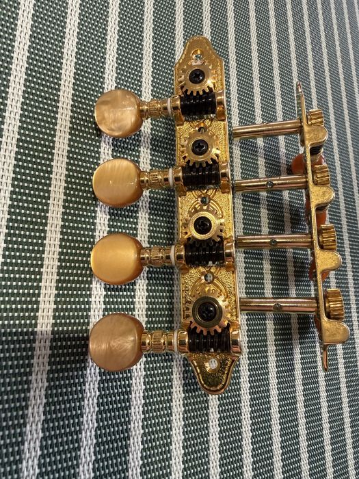 Ключове за бузуки