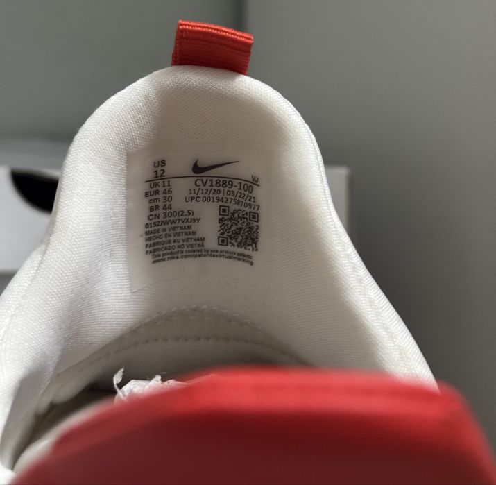 Adidasi nike Air Zoom Tempo NEXT% FlyEase.