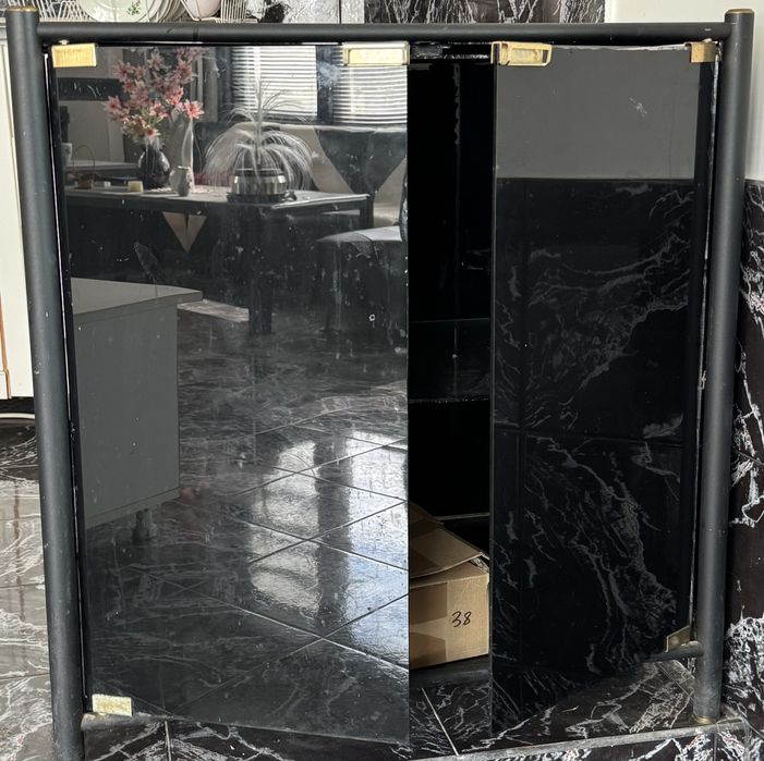 Мивка с шкаф за кухня