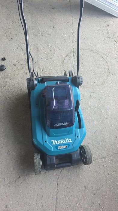 Reparații scule Makita si Bosch