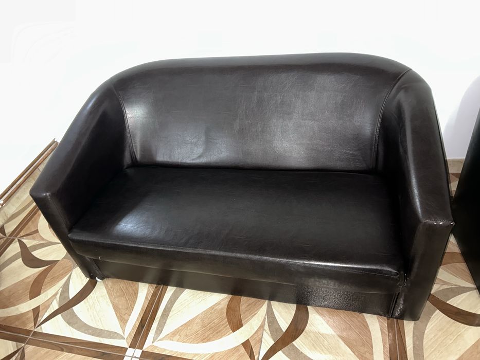 Canapele 2 locuri plus fotoliu piele