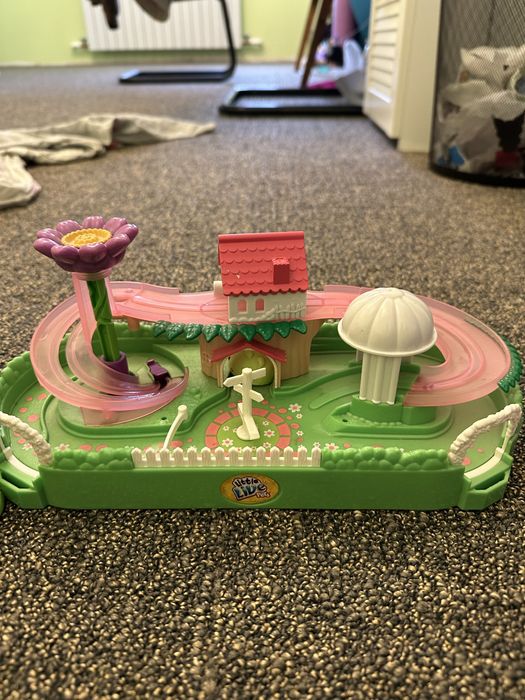 Продам игрушки  HATCHIMALS,little LIVE