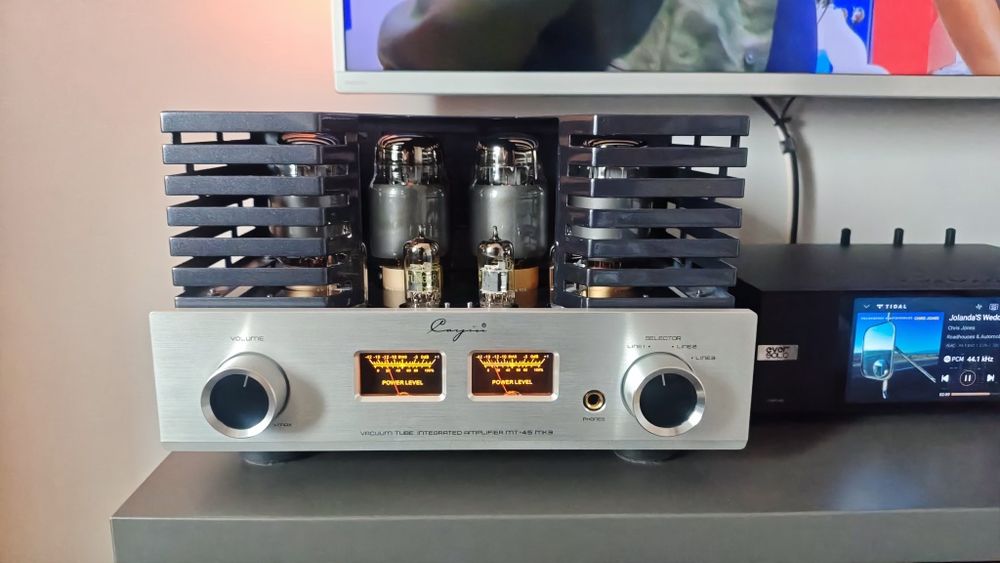 Лампов усилвател Cayin MT-45MK3
