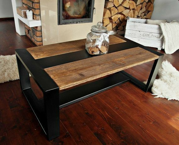 Холна маса от метал и масив различни видове