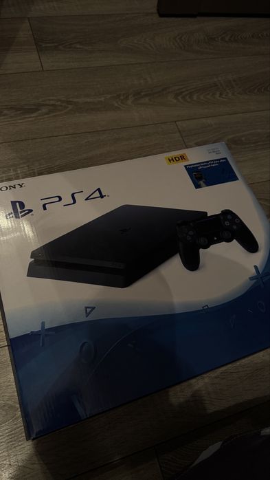 Sony PlayStation 4 slim