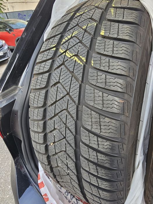 Anvelope Iarna Pirelli SottoZero 3 225/45 R17 94H