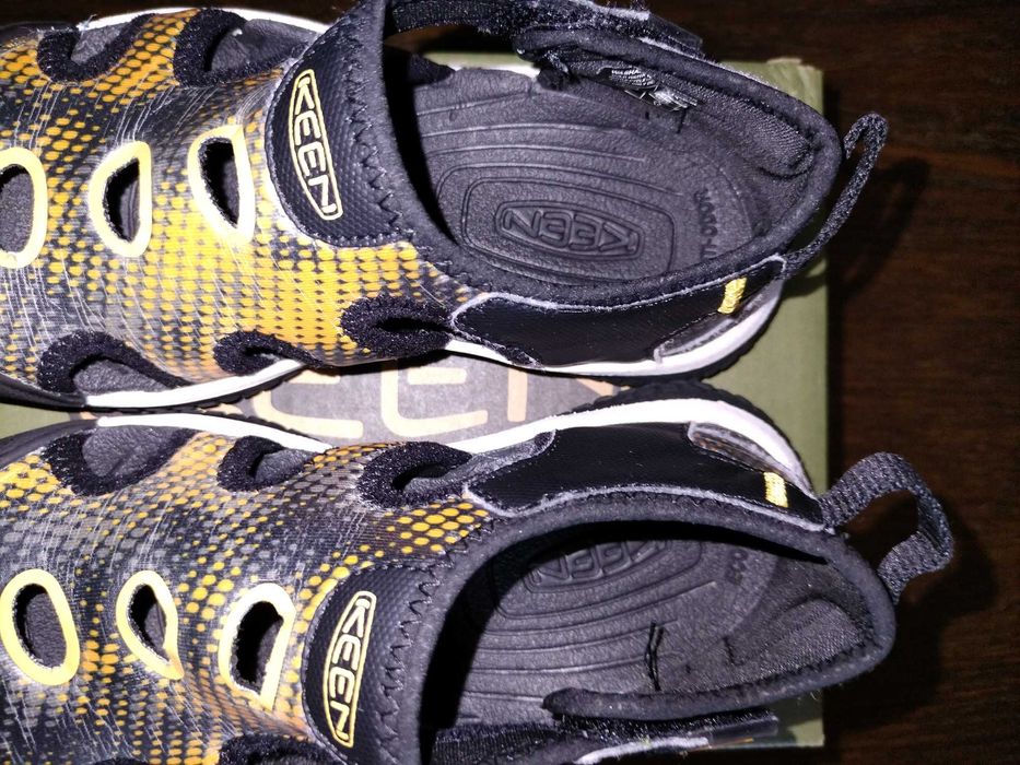 Сандали за момче